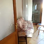 Ad Apartament *